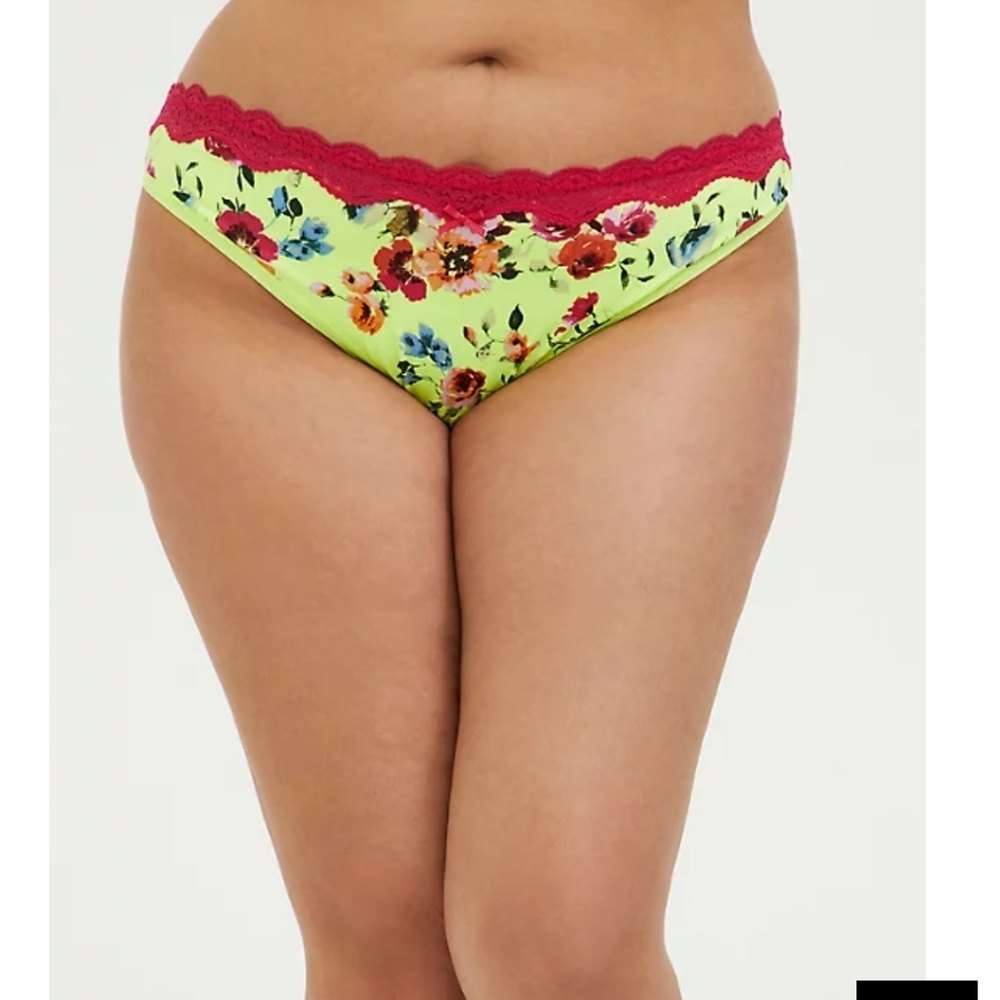 🆕NEON YELLOW FLORAL THONG PANTY
